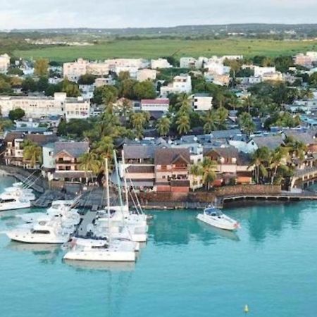 Sunset Boulevard, Grand Baie Exterior foto